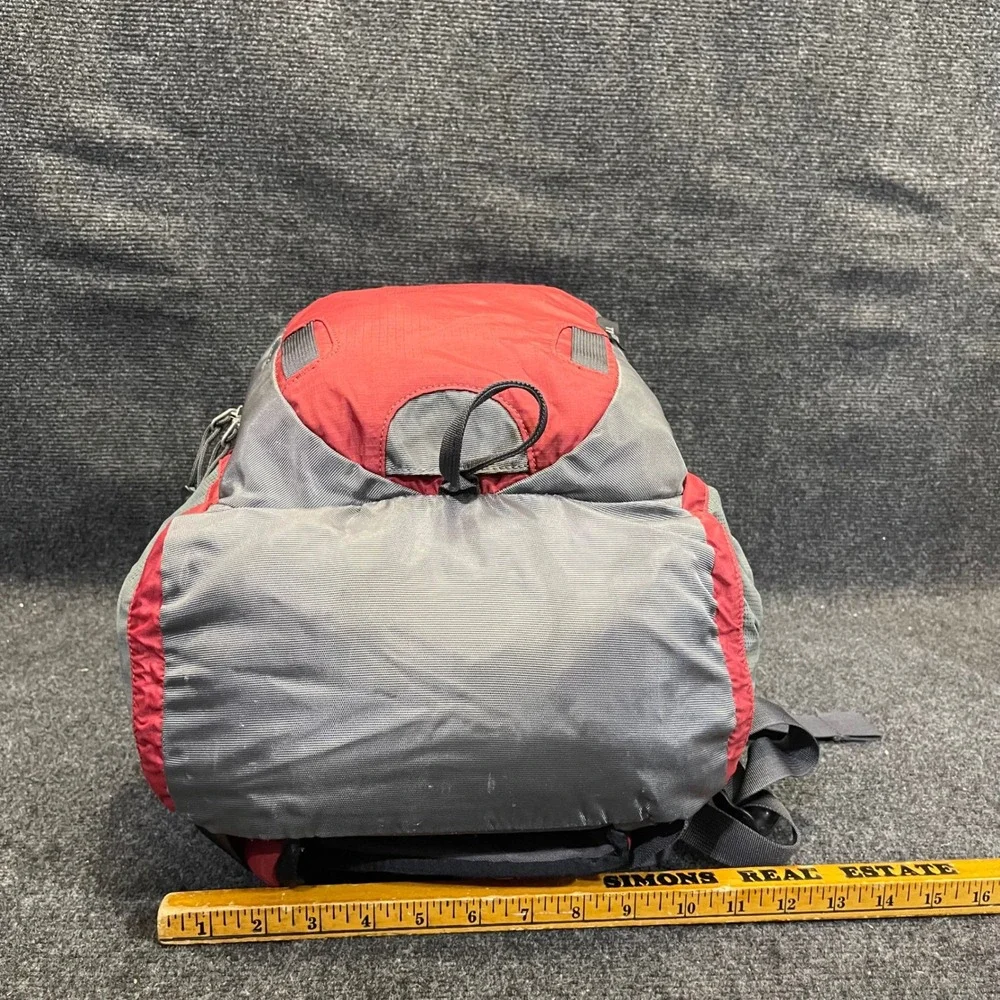 REI 747525 35L Red/Gray Traverse Hiking Backpack Daypack Ripstop Travel Bag